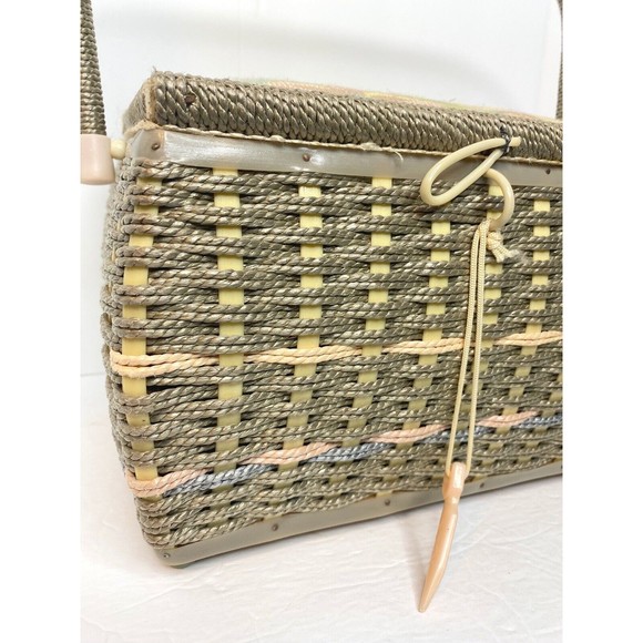 Vintage Tapestry Fabric Cushion Covered Sewing Box Basket w Handle And  Goodies - Picture 4 of 16